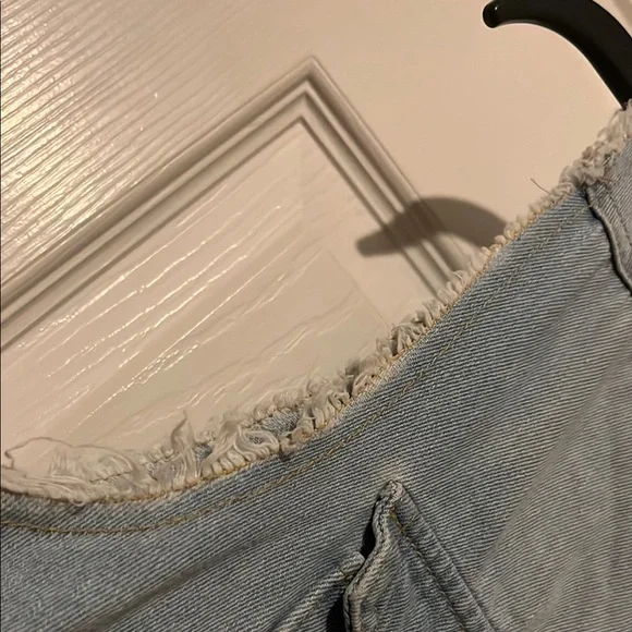 Denim Sleeveless Romper - Picture 6 of 7